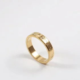 Zircon Inlaid Waterproof Stainless Steel Ring