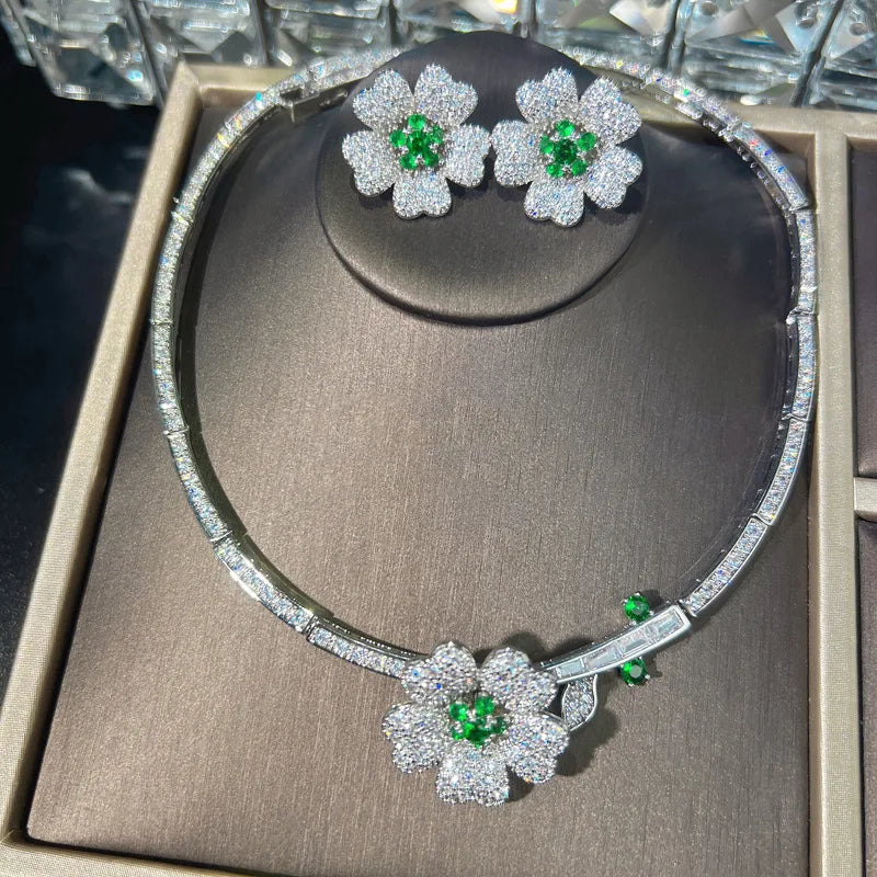 Delicate Noble Flower Lab Emerald Zirconia Jewelry Sets for Ladies 925 Silver Color Gorgeous Bridal Banquet Necklace Earrings