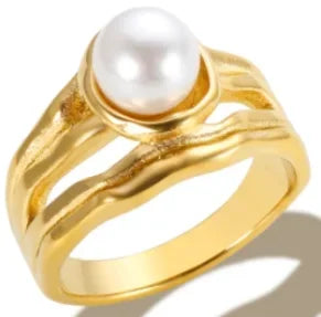 Zircon Inlaid Waterproof Stainless Steel Ring